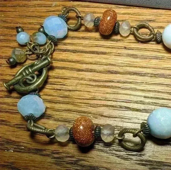 Unique New Bracelet with Swarovski Crystals & Sandstones - Picture 3 of 5